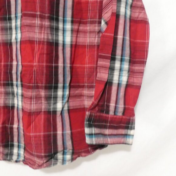 LEVI'S | medium 10-12 years | Casual Plaid Button-Up Shirt | 2 Pockets | NWOT - Picture 14 of 14